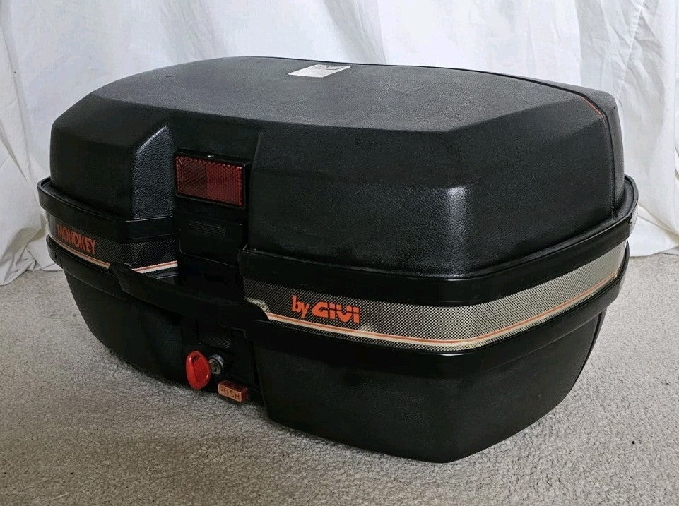 47847118