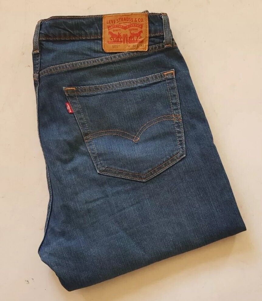 LEVIS 505 Jeans Mens W 36 L 32 Vintage Blue Stretch Denim Red Tab Regular Fit