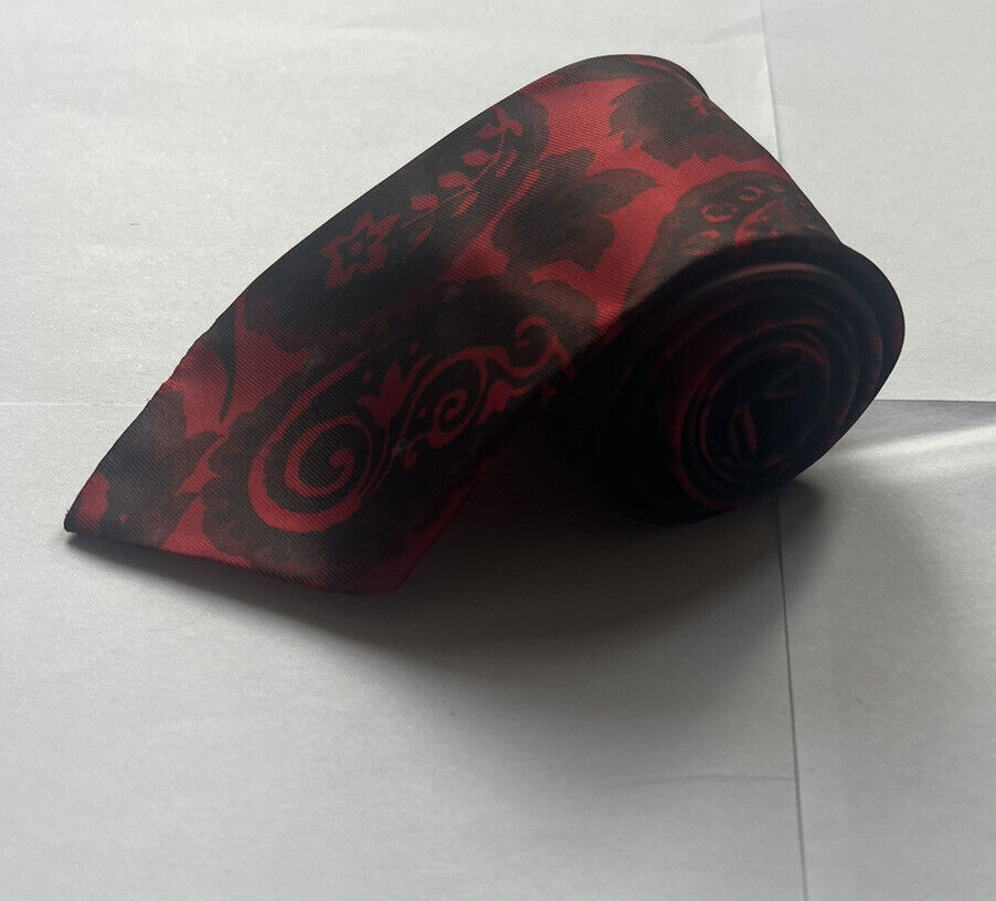 VINTAGE TIE Abstract Red Black Made in England Original 1970's
