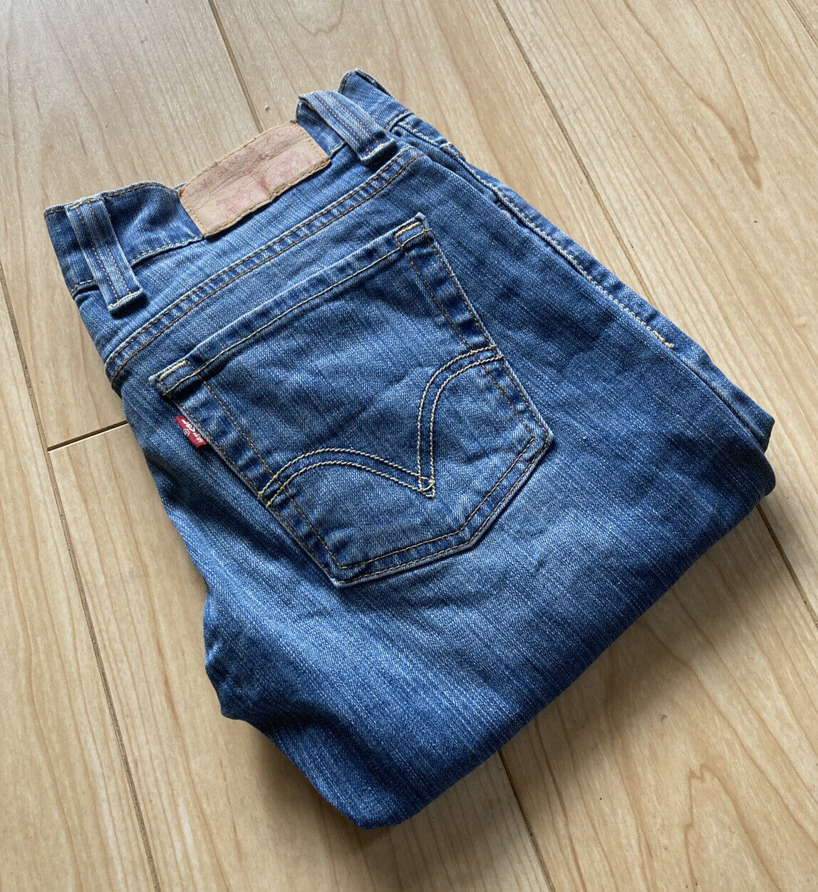 LEVIS Jeans Womens W 28 L 32 Slim Fit Blue Denim Red Tab No 186