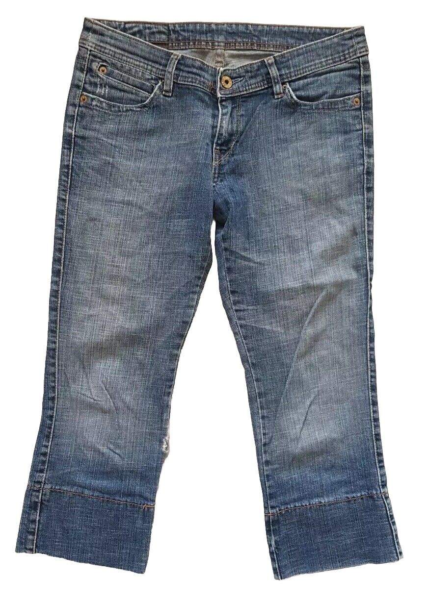 LEVIS Capri Jeans Pants Womens W 30 L 22 Blue Stretch Denim Red Tab
