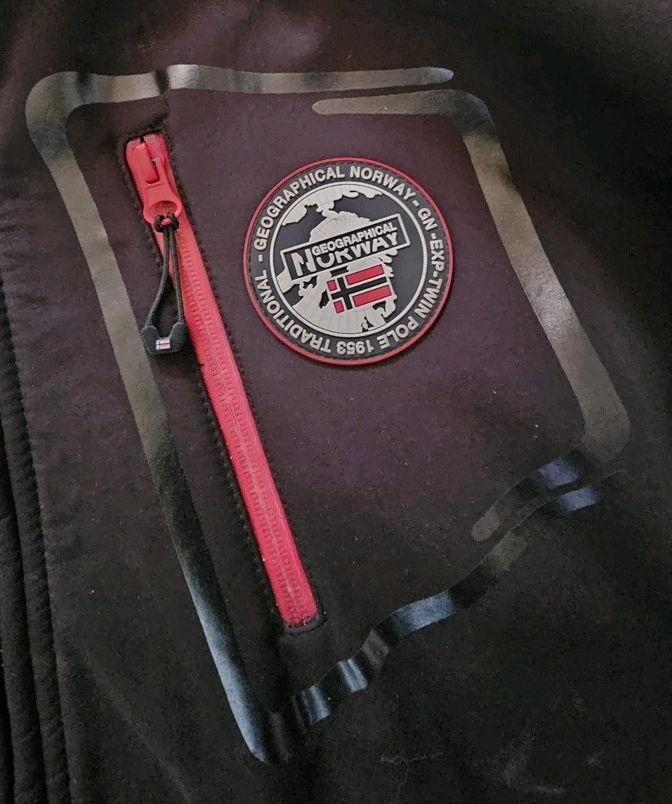 47827906