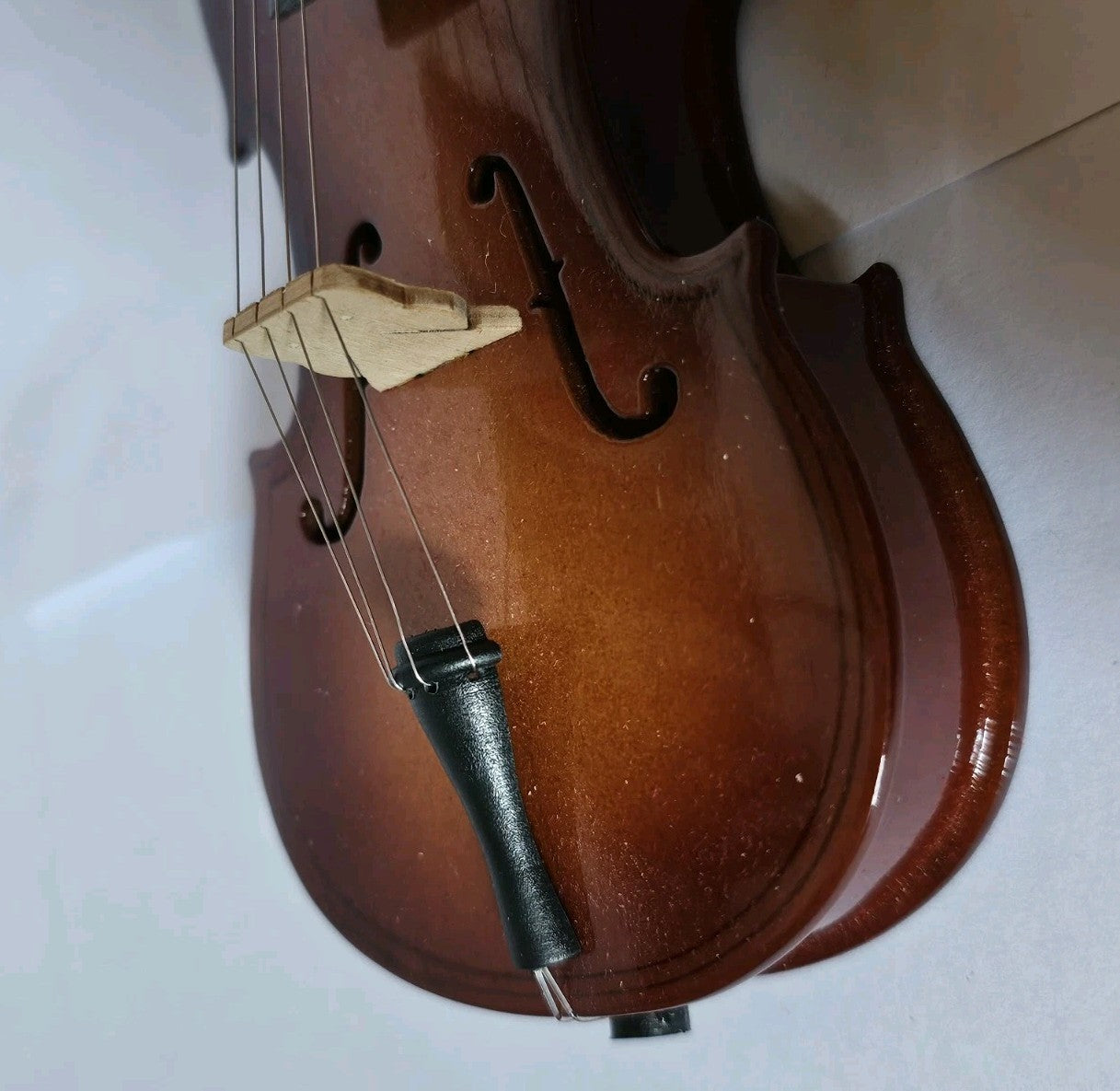 47039895