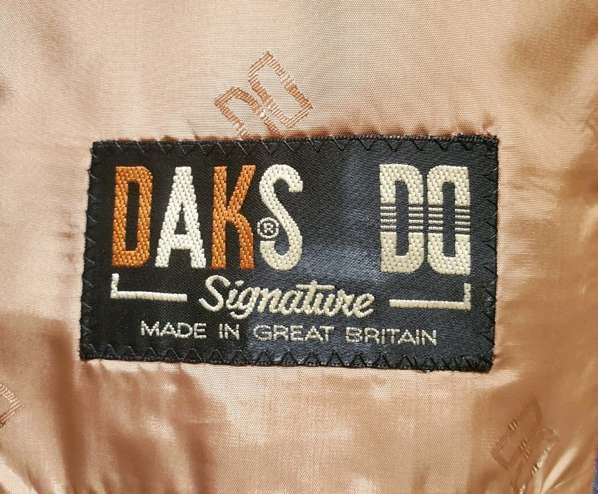 47372237