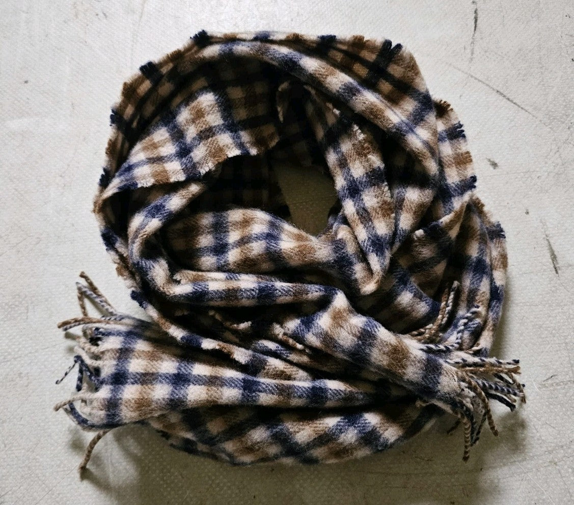 47900122