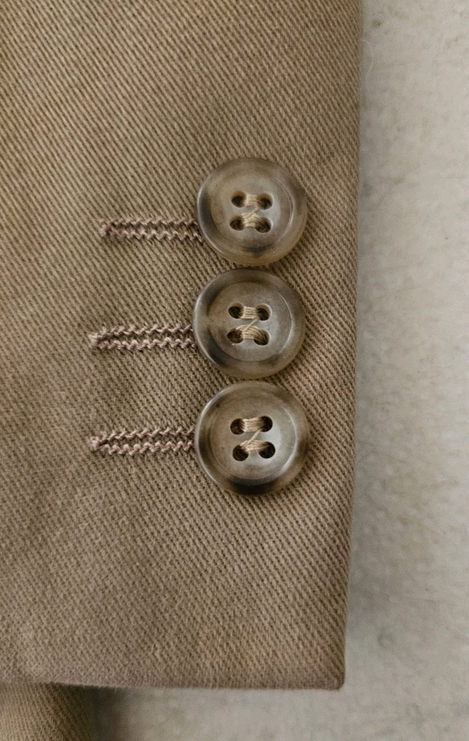 47201905