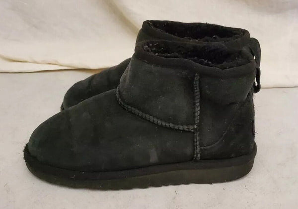 UGG Boots Classic Short Black Suede Shearling Lined Uk 3 Eu 36 Vintage Y2K