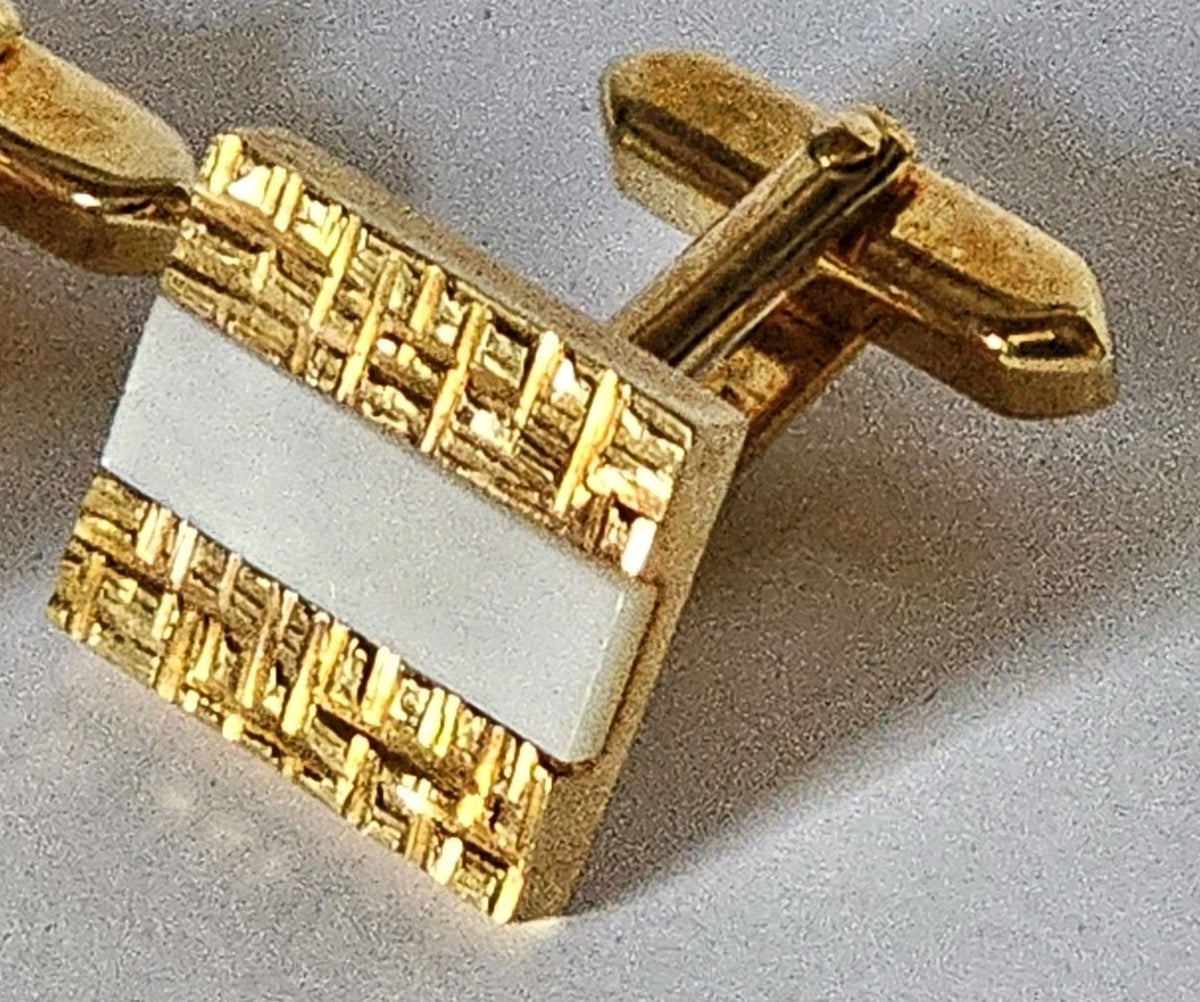 47887423