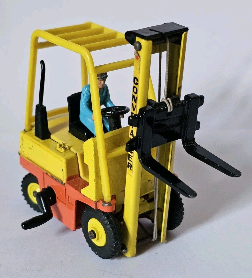 47031334
