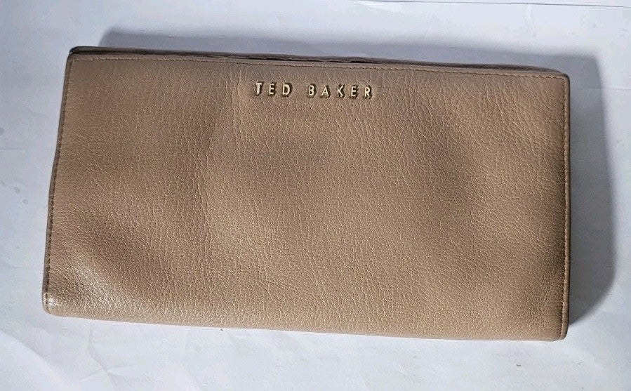 47554929