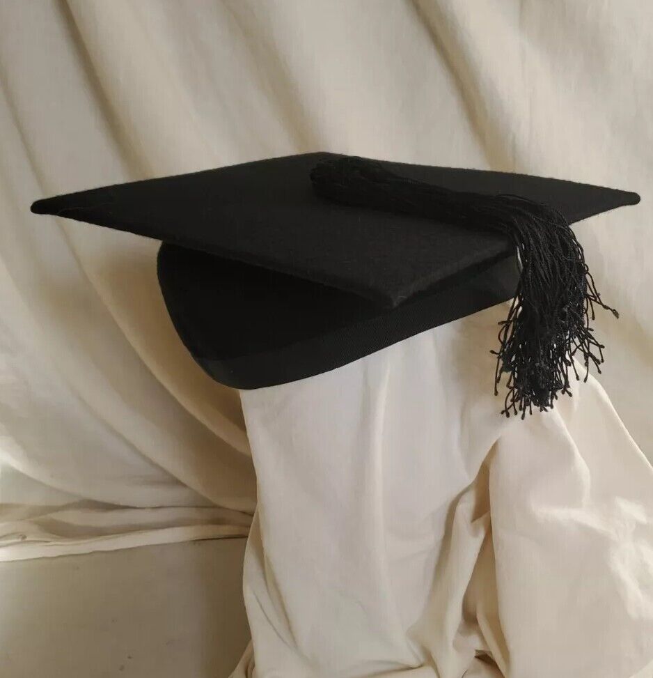 Ravenscroft Willis Mortar Board Black Wool Graduation Size 6 7/8 - Worn Once