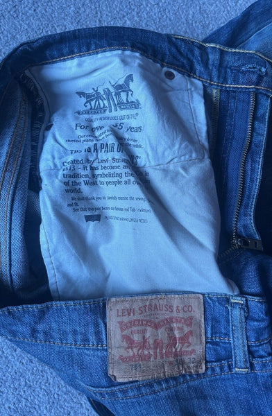 LEVIS 751 Jeans Mens W 36 L 32 vintage blue denim red tab regular fit A147