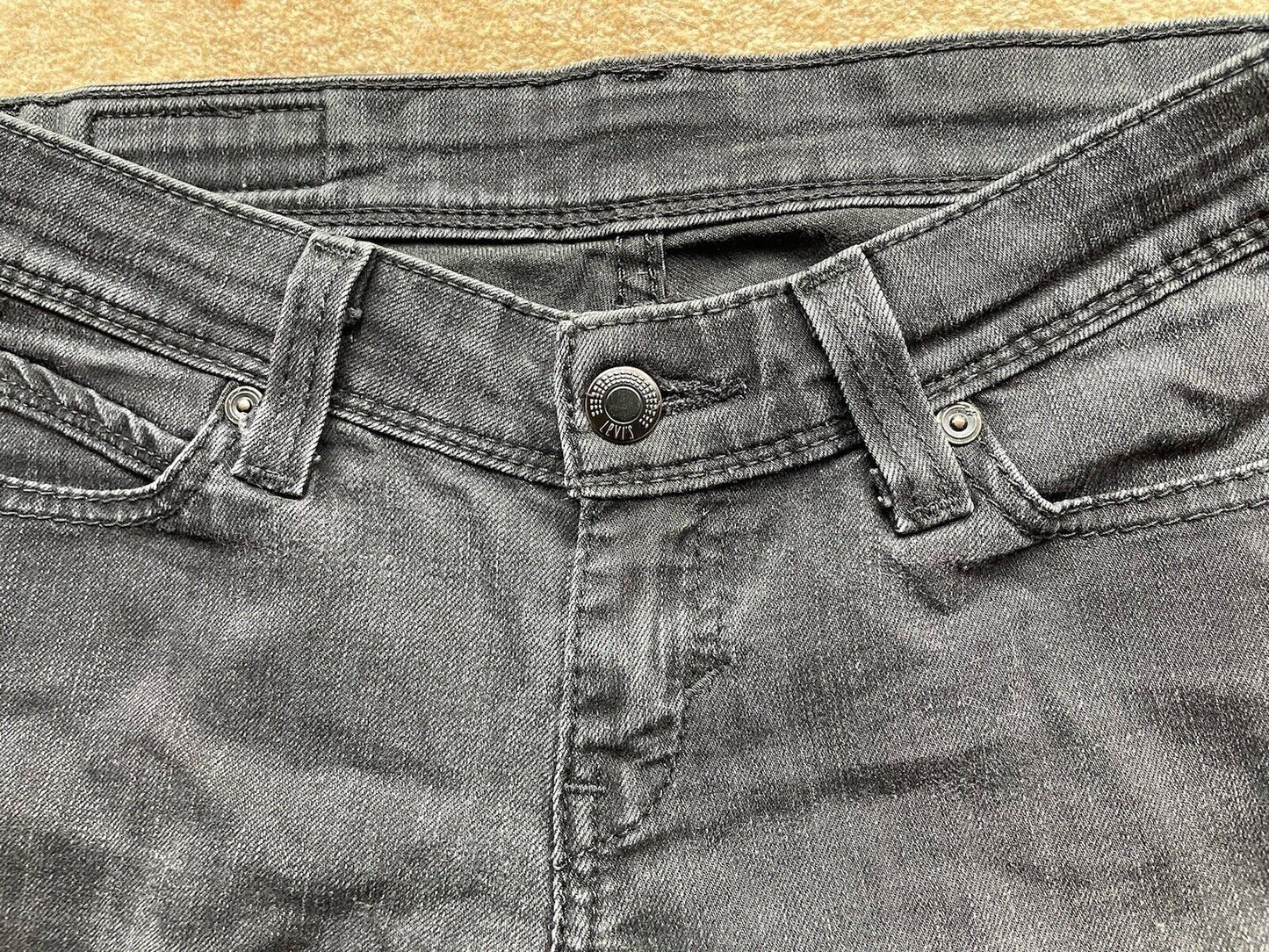 Womens Levis Jeans 511 W 26 L 30 Slim Fit Black Denim Red Tab C16