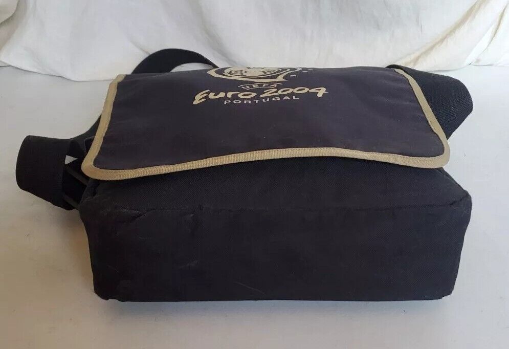 EURO 2004 Messenger Bag BBC Press Team Uefa Portugal '04 Black and Gold