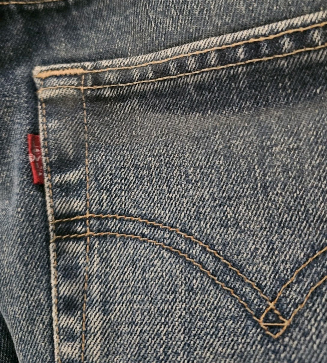 47802072