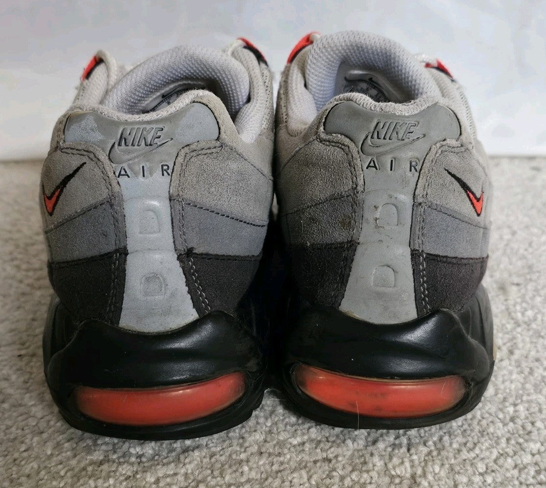46727537