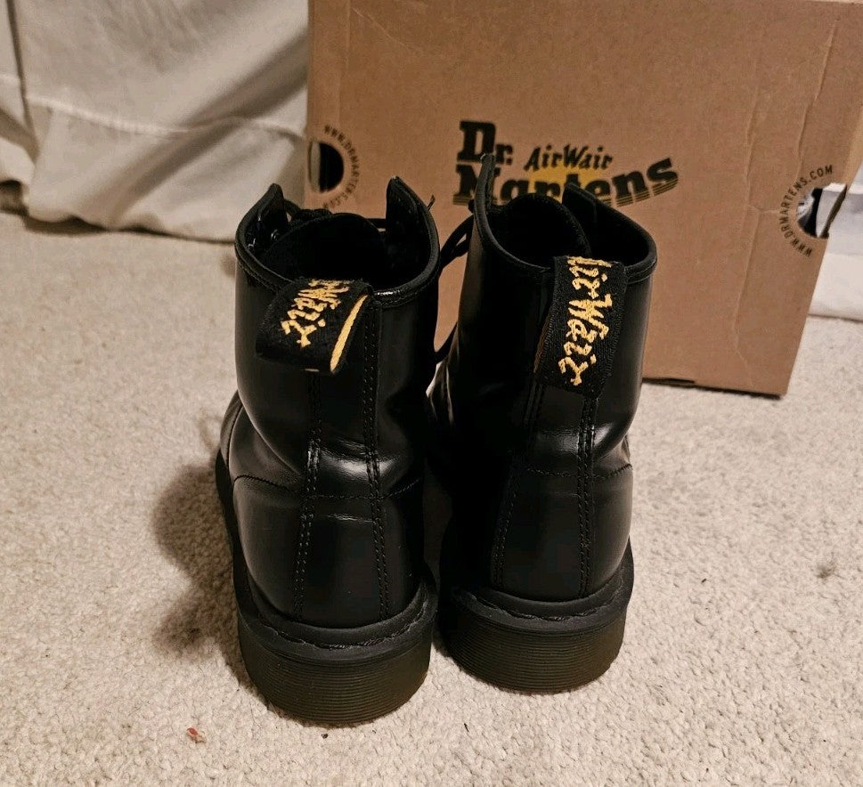 47008084