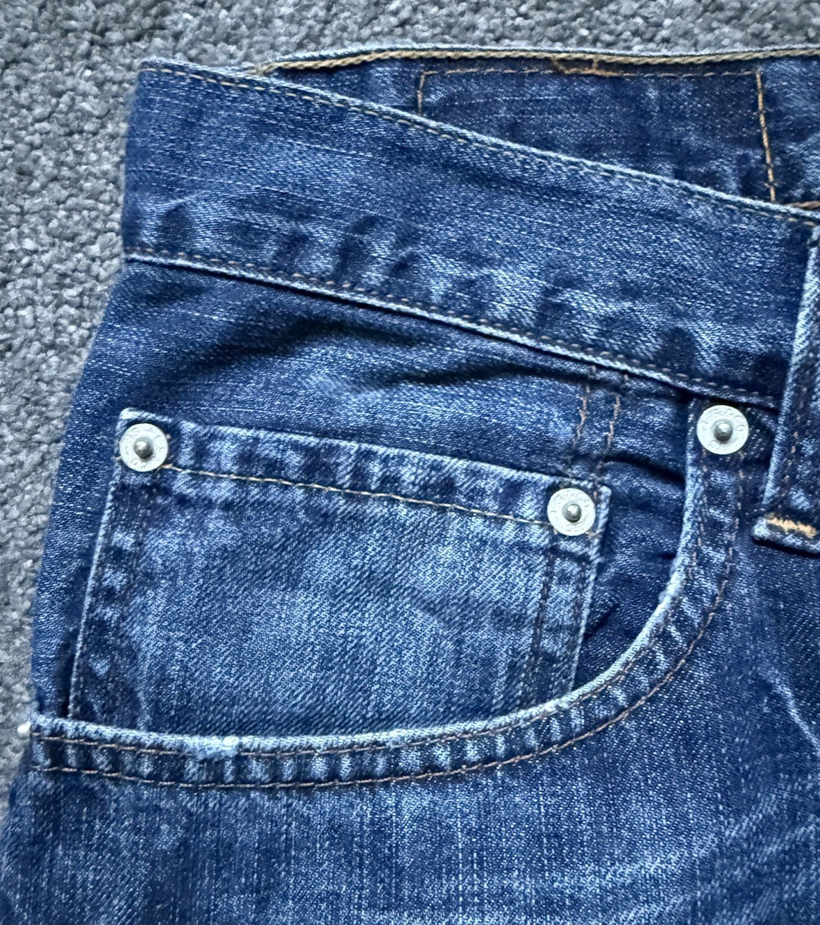 46164037