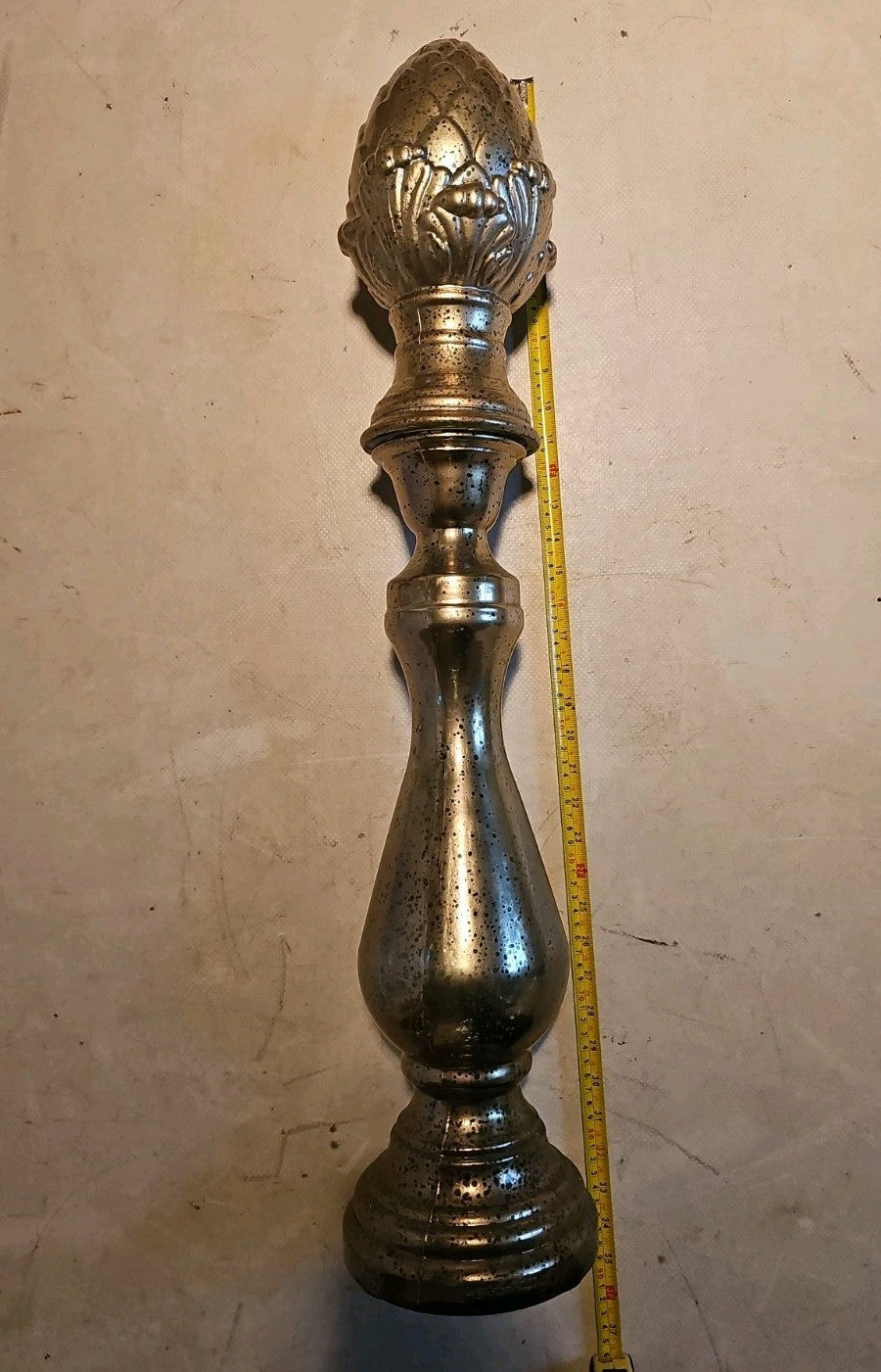47900608
