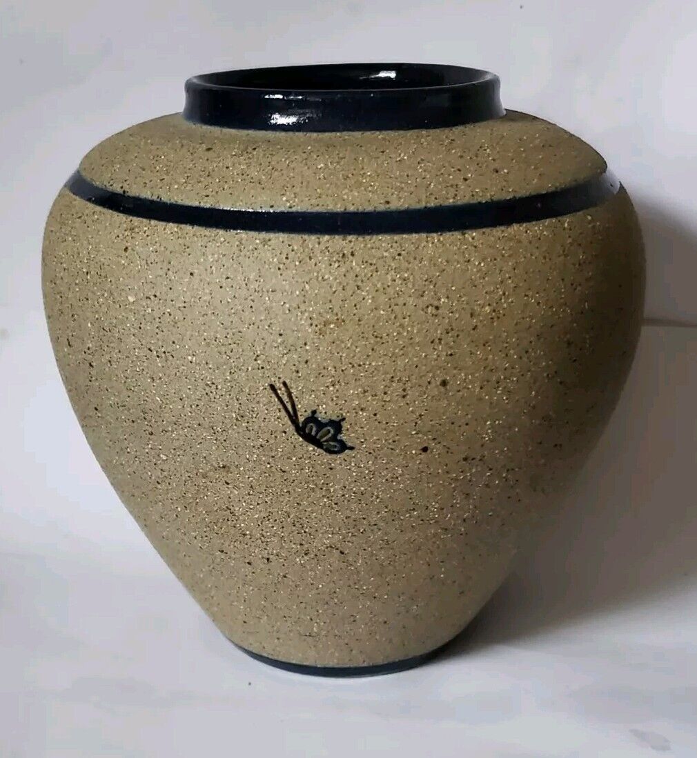 Tecpatl Vase Stoneware Mexico Signed Vintage 1980's Butterfly 5 Inch