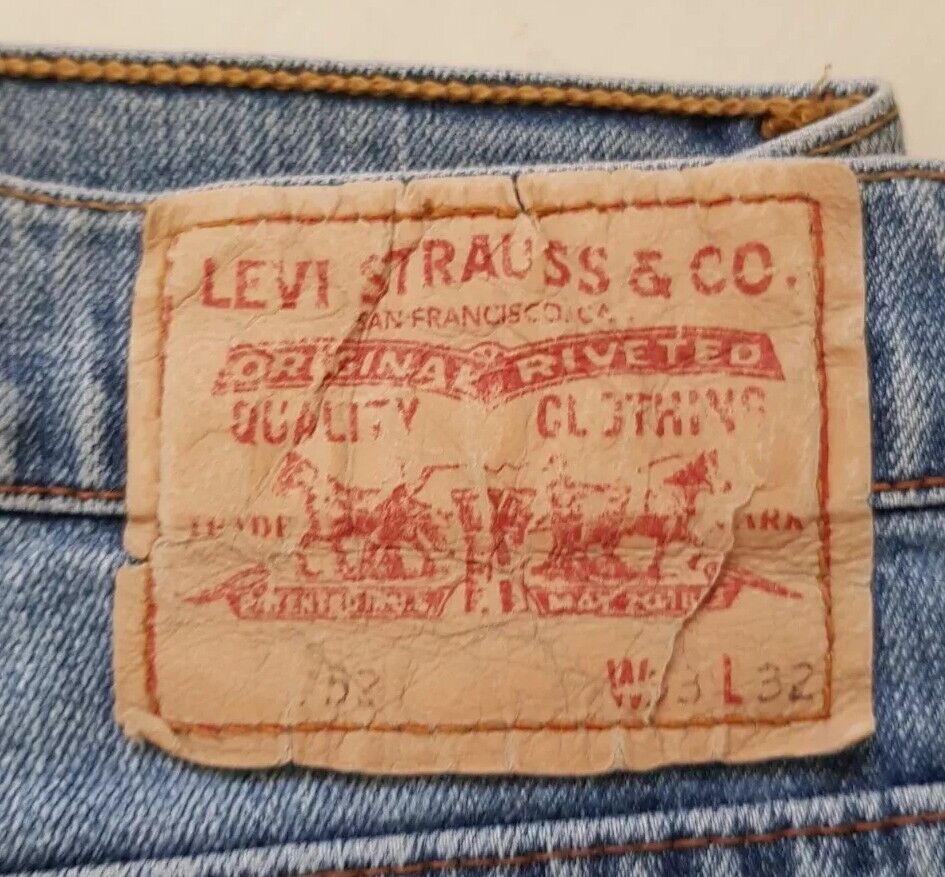 LEVIS 752 Jeans Mens W 33 L 32  vintage blue denim red tab regular fit