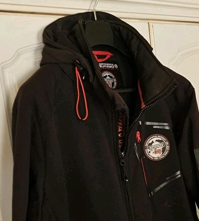 47827906