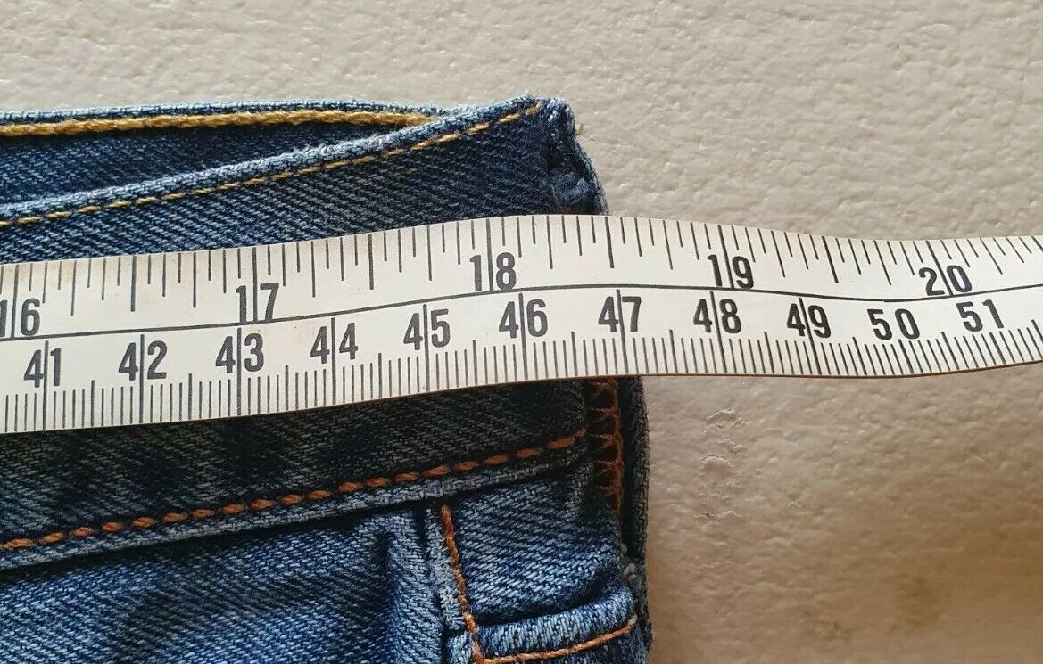44096769