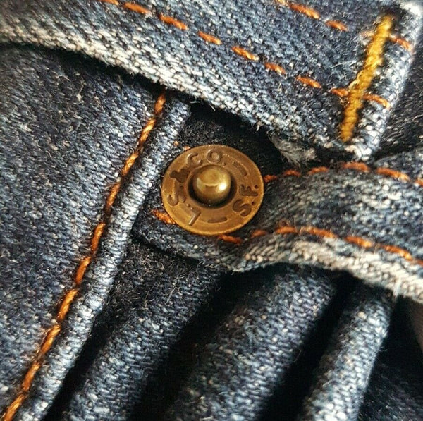 44047962