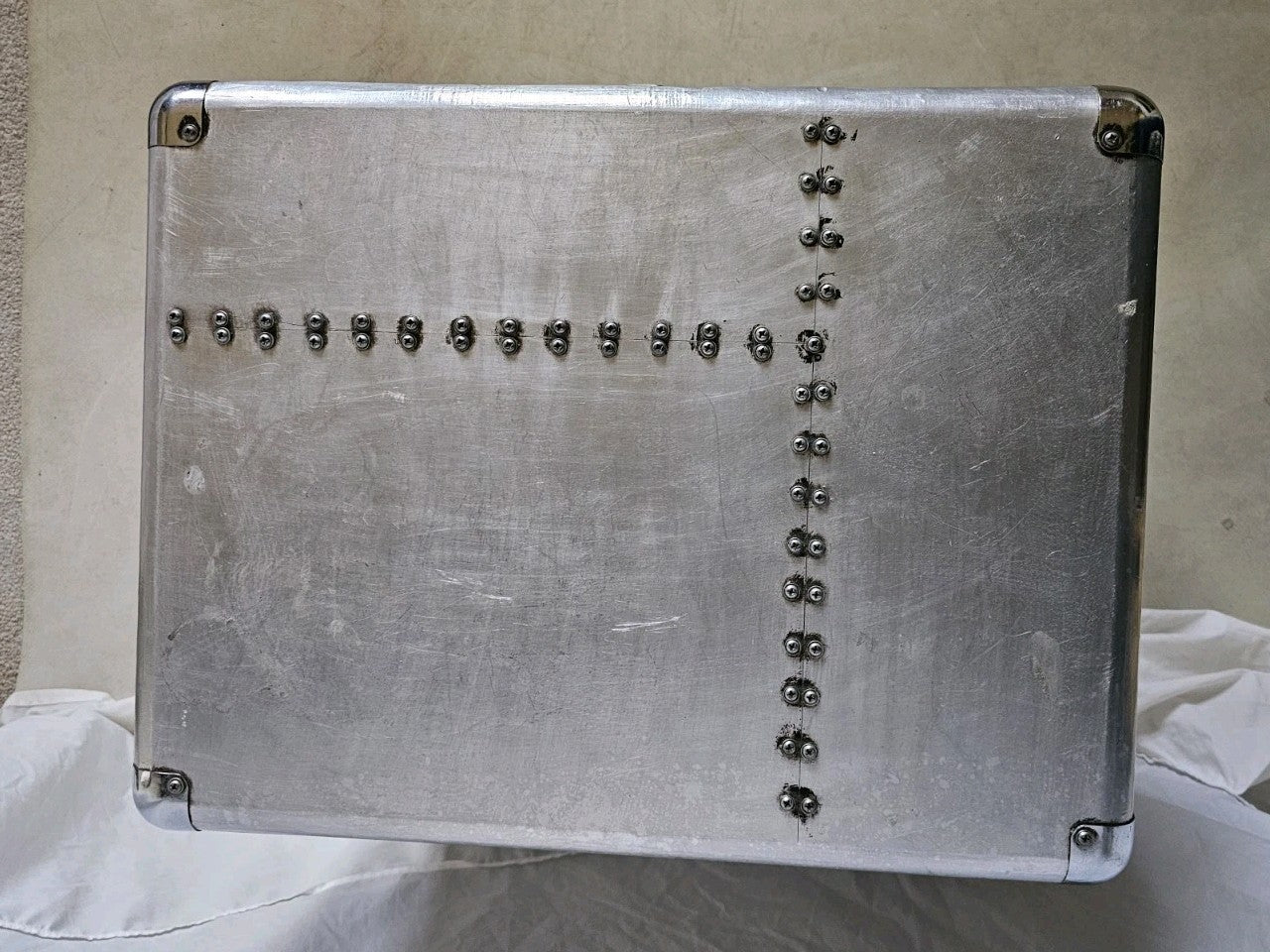 46873686