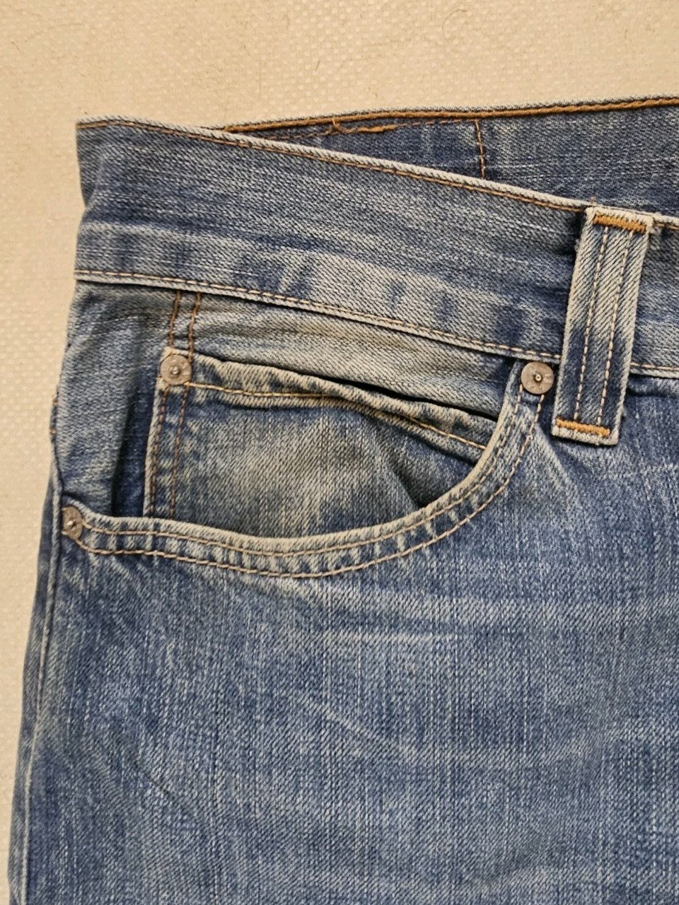 47303782