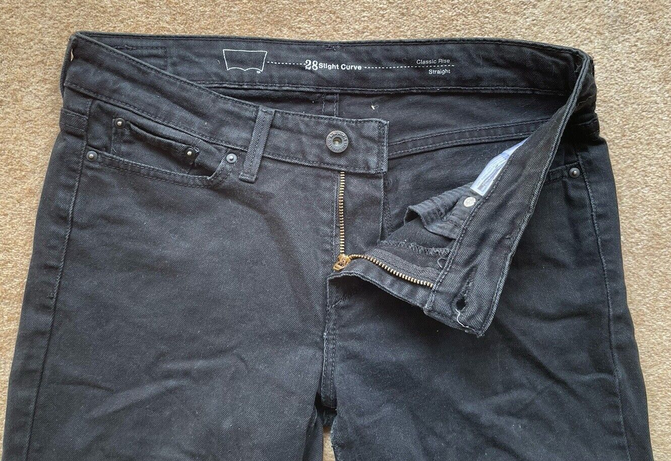 Womens Levis Jeans Slight Curve W 28 L 30 Black Denim Red Tab C17
