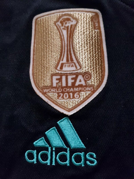 Ronaldo 7 Real Madrid 2017 18 Away  Shirt Mens L Black Champions Gold Patch