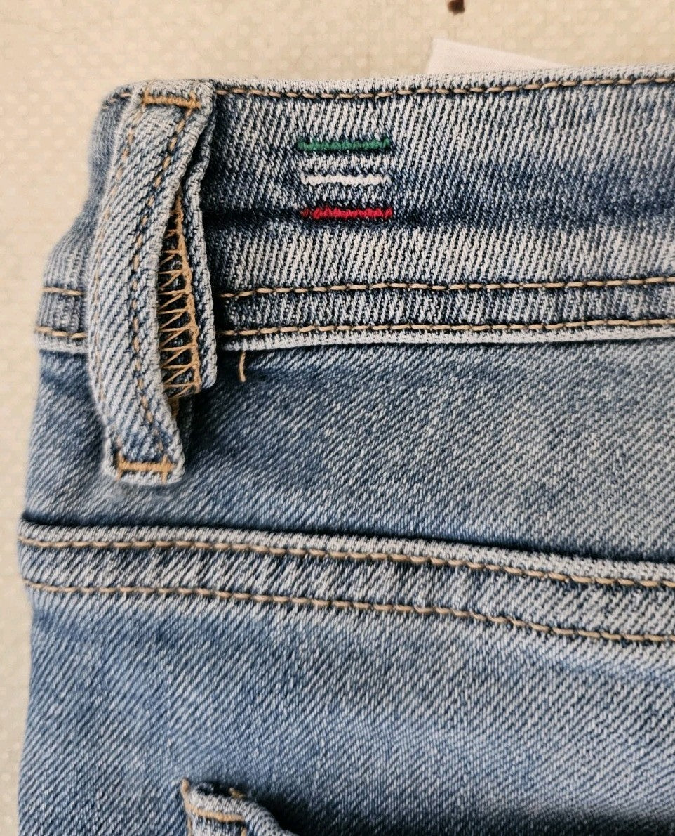 47829904