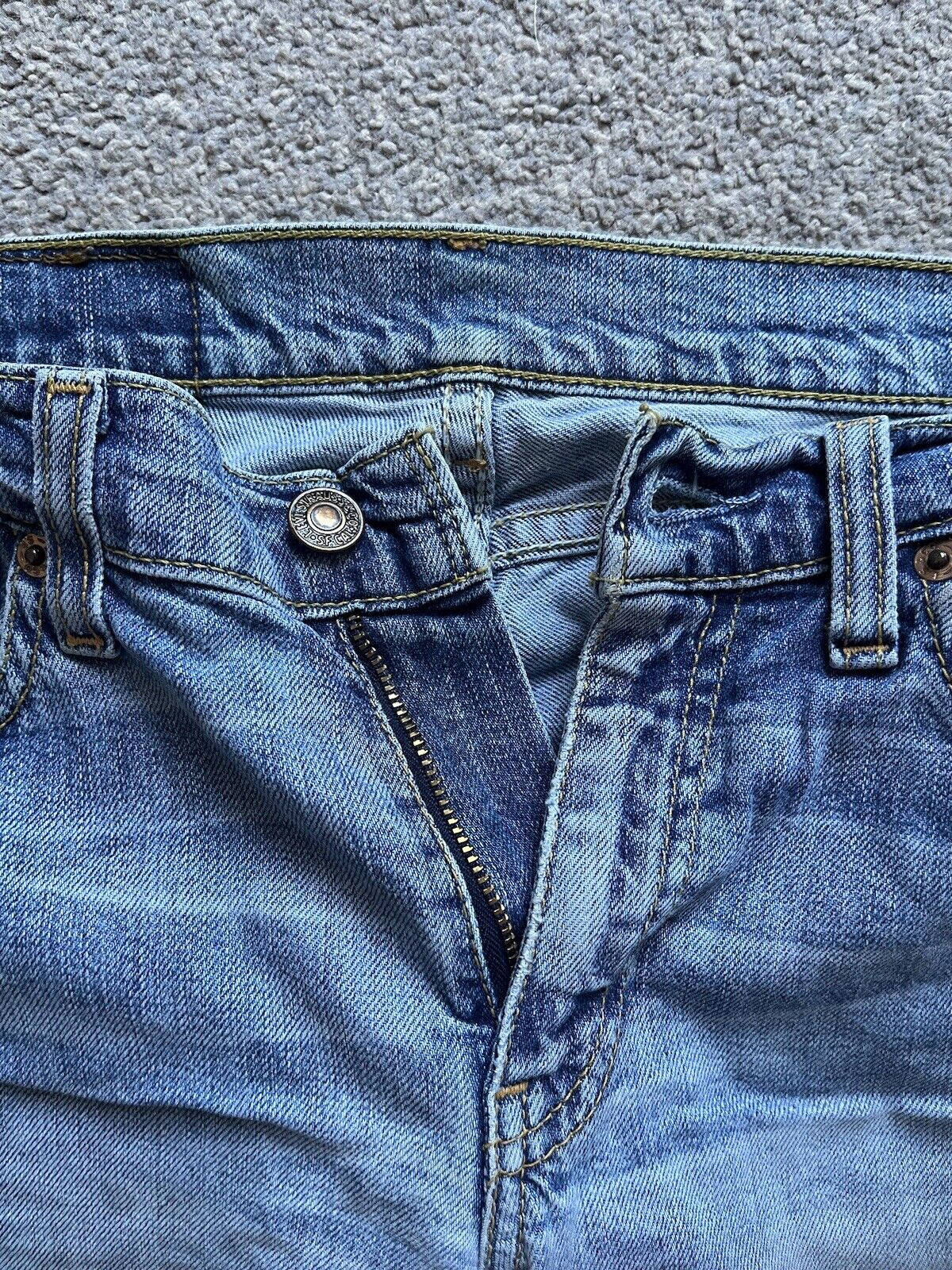 LEVIS 524 Jeans Mens W 28 L 30  Vintage Blue Denim Red Tab Regular Fit A123