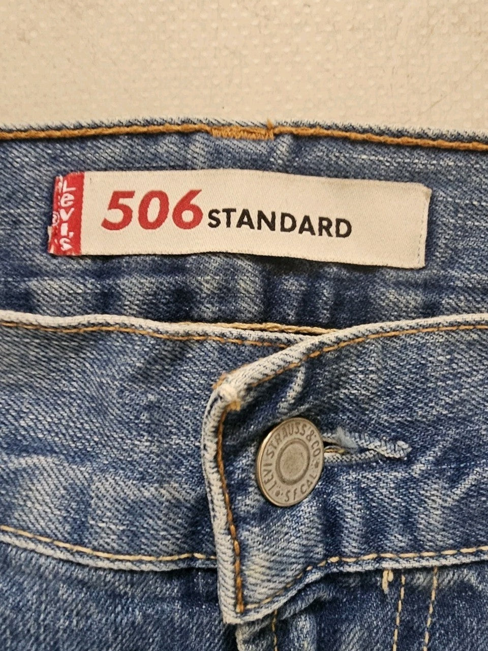 47303782