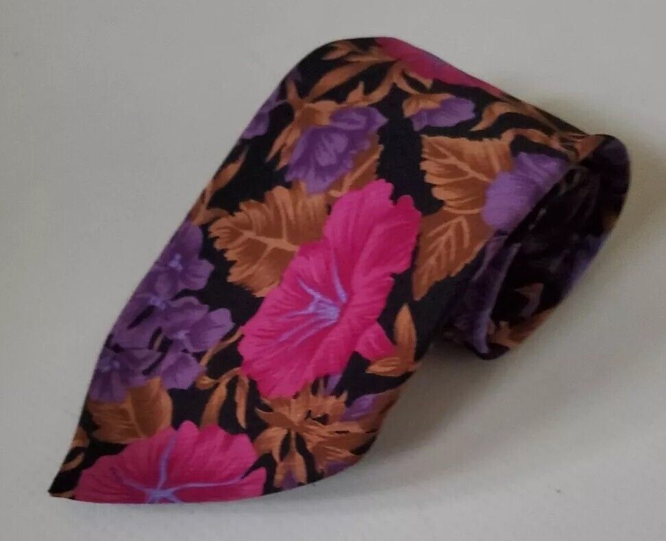 VINTAGE WOODS GREY TIE Made in England Genuine 1990's
