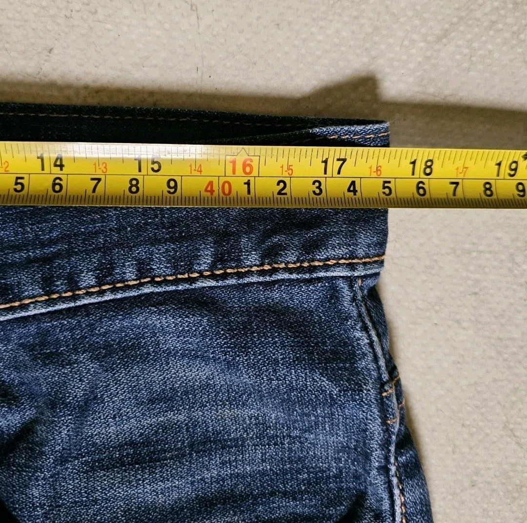 47900126