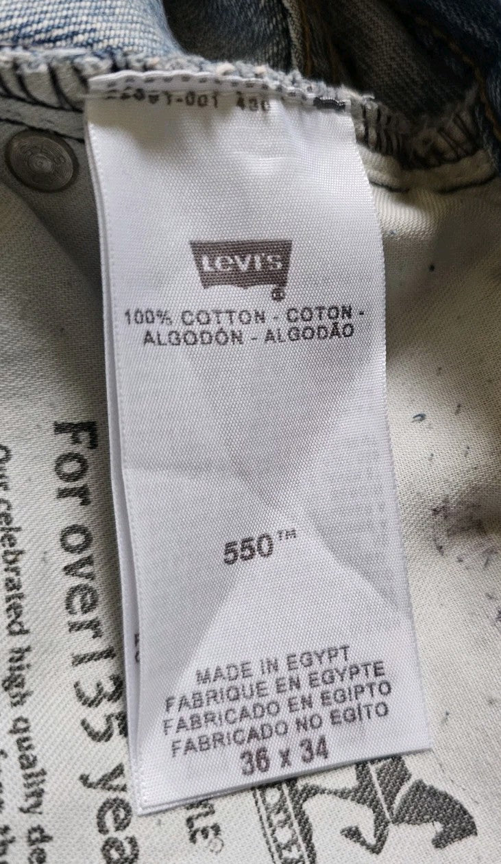 47900121