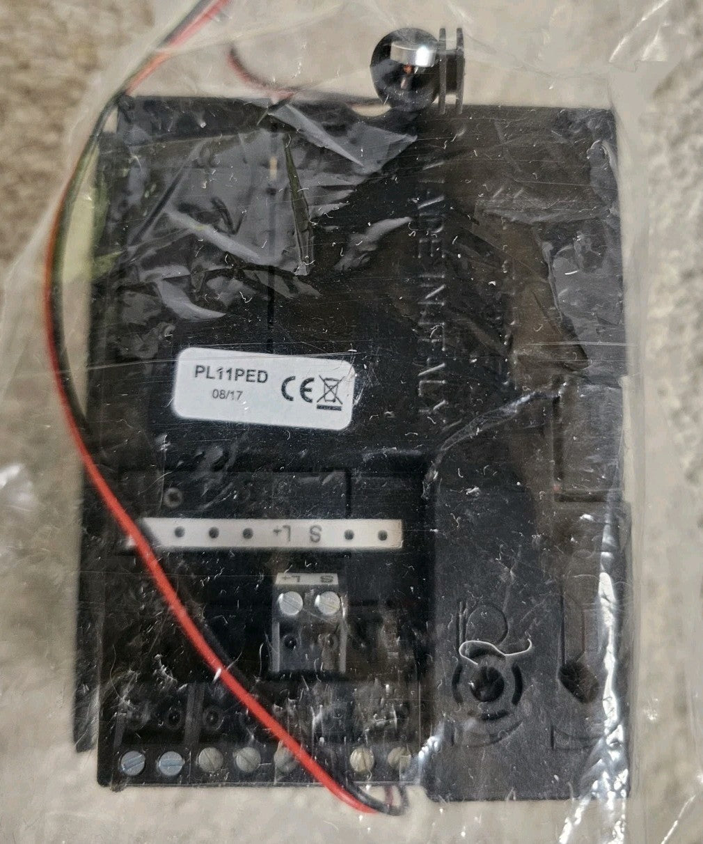 47552954