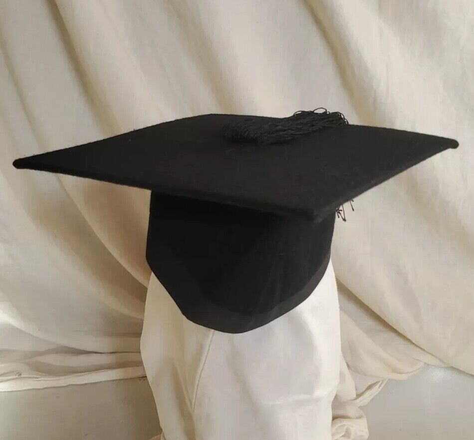 Ravenscroft Willis Mortar Board Black Wool Graduation Size 6 7/8 - Worn Once