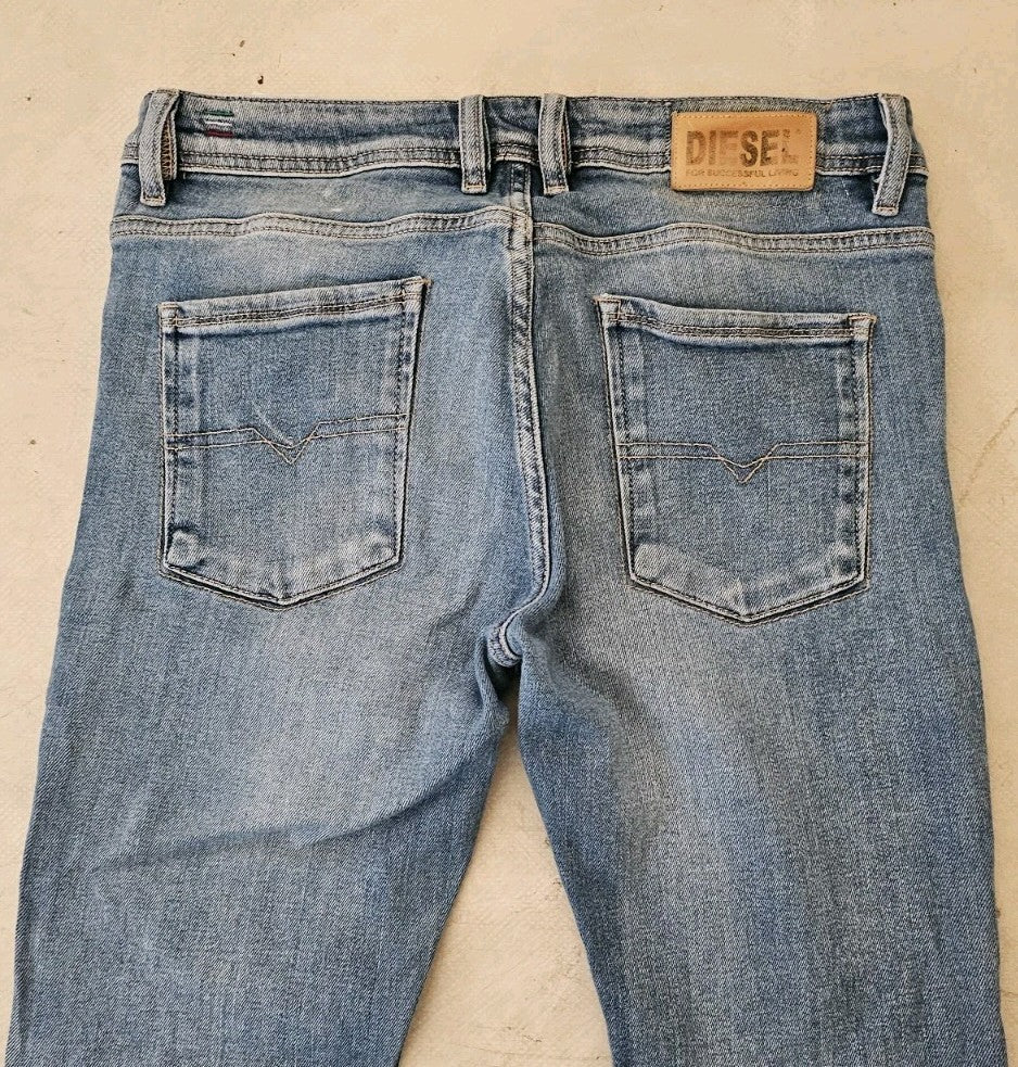 47829904