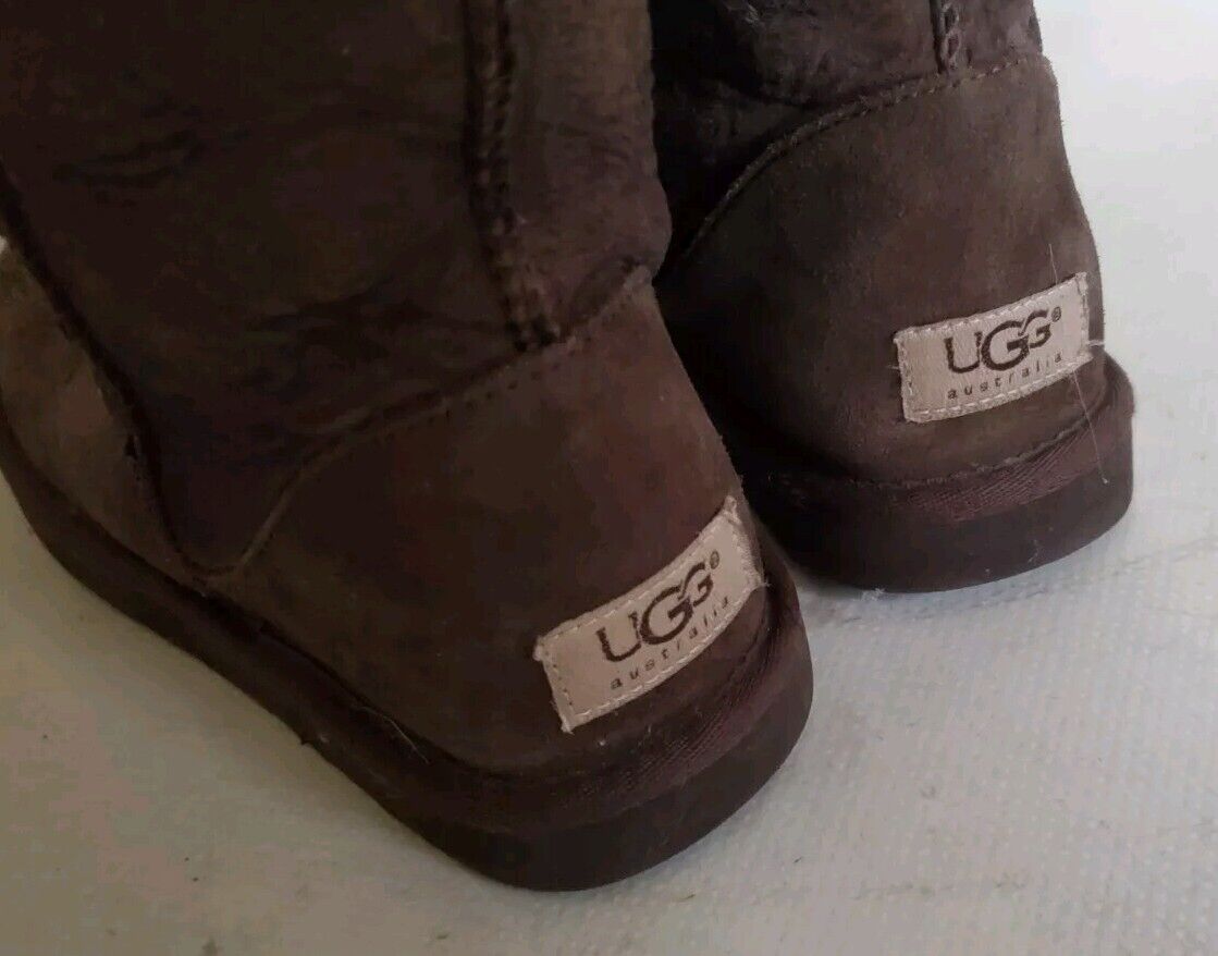 UGG Boots Classic Mid Calf Womens Uk 5 Eu 38 Brown Suede Shearling Lining