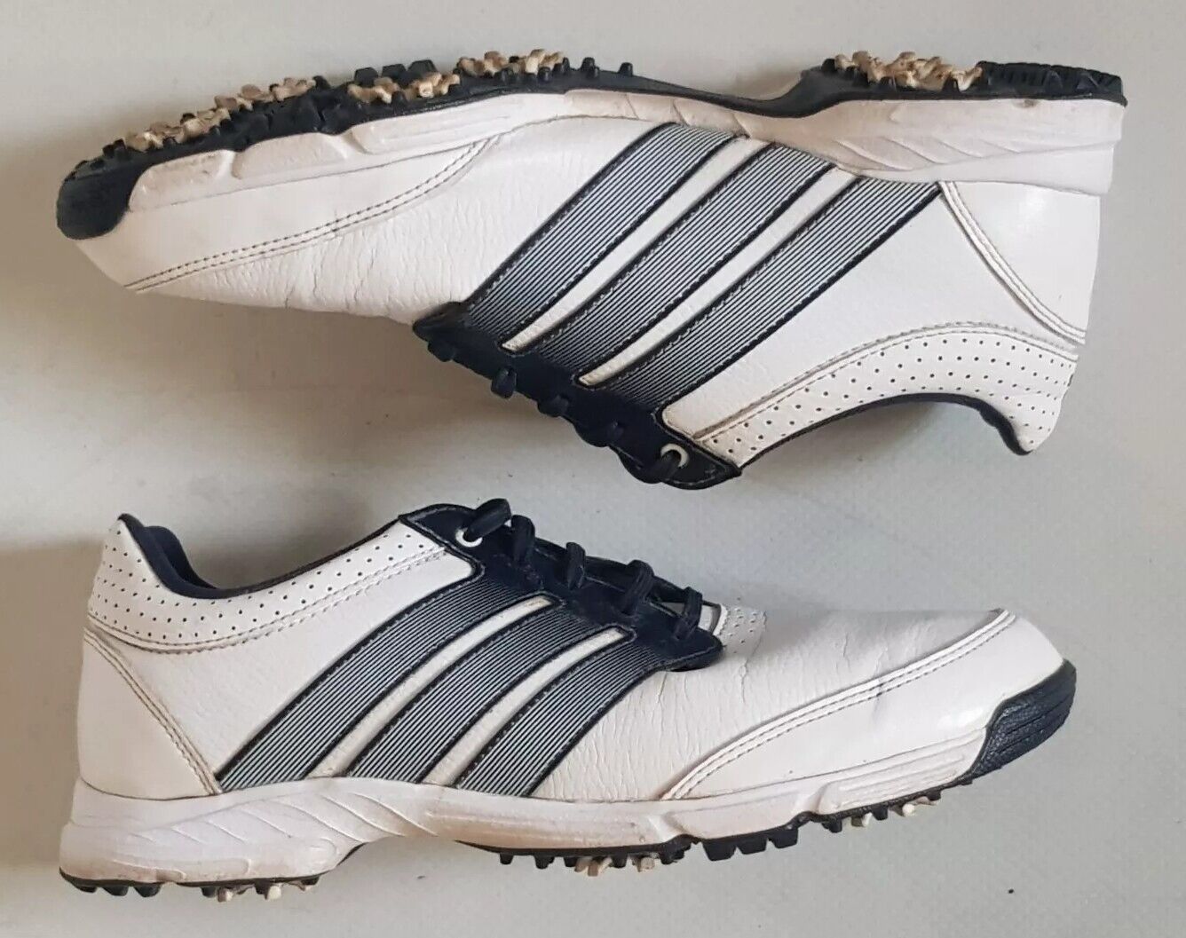 ADIDAS Response Light Golf Shoes Womens UK 7 EU 40.5 White Blue Leather Spikes