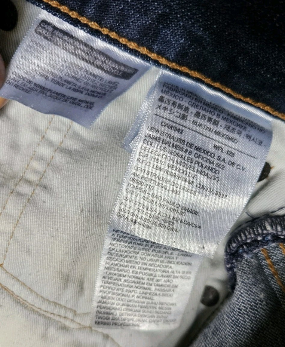 47900126