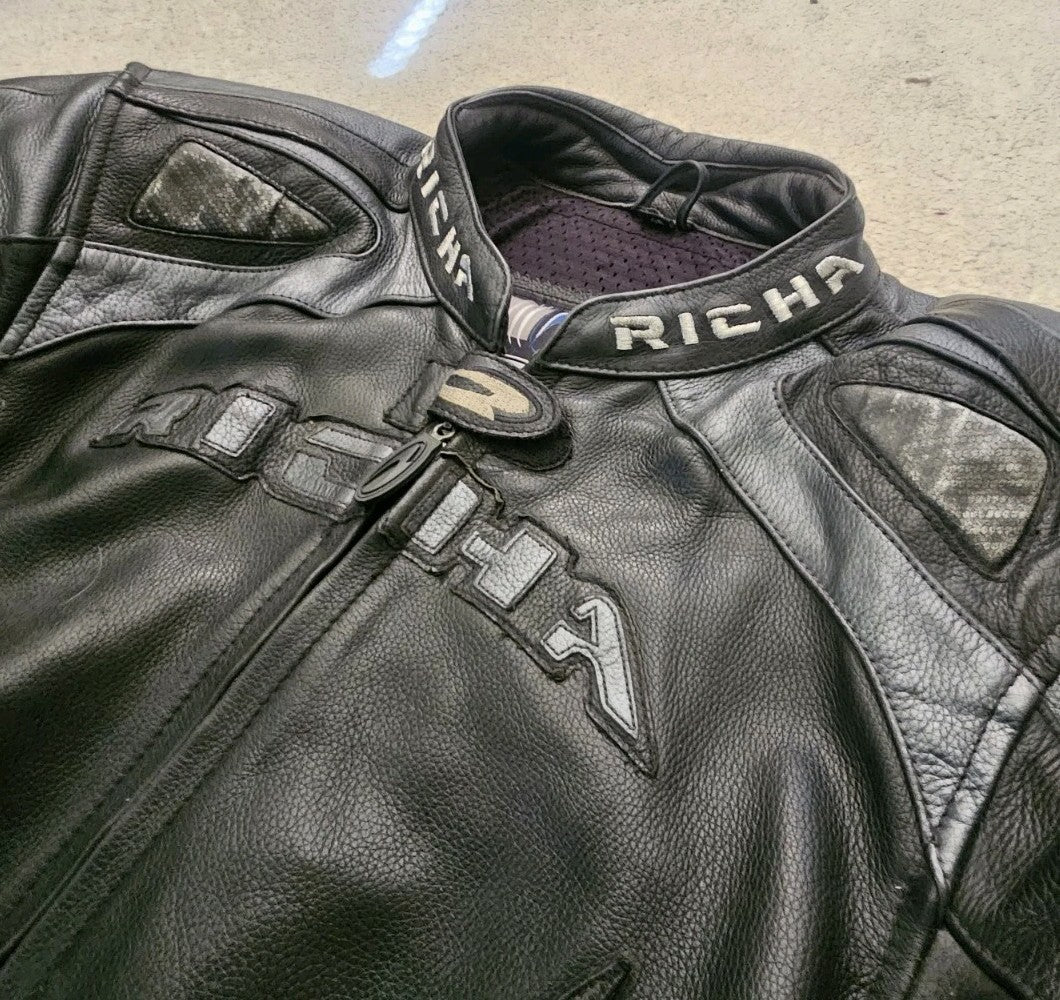47282299