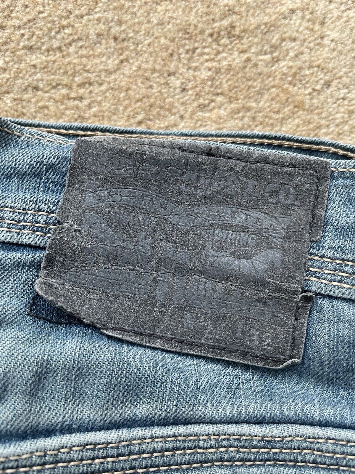 Womens Levis Jeans 511 W 29 L 32 Blue Denim Red Tab C12