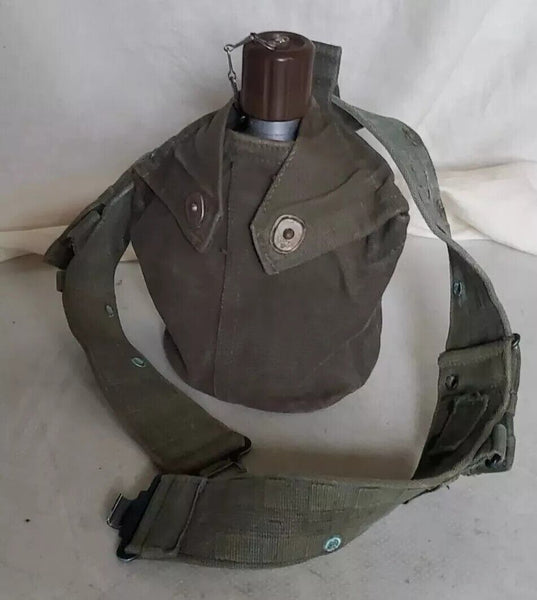 US ARMY Water Bottle Canteen Cup Cover and Belt - Vintage 1970's WBG 60 Vietnam