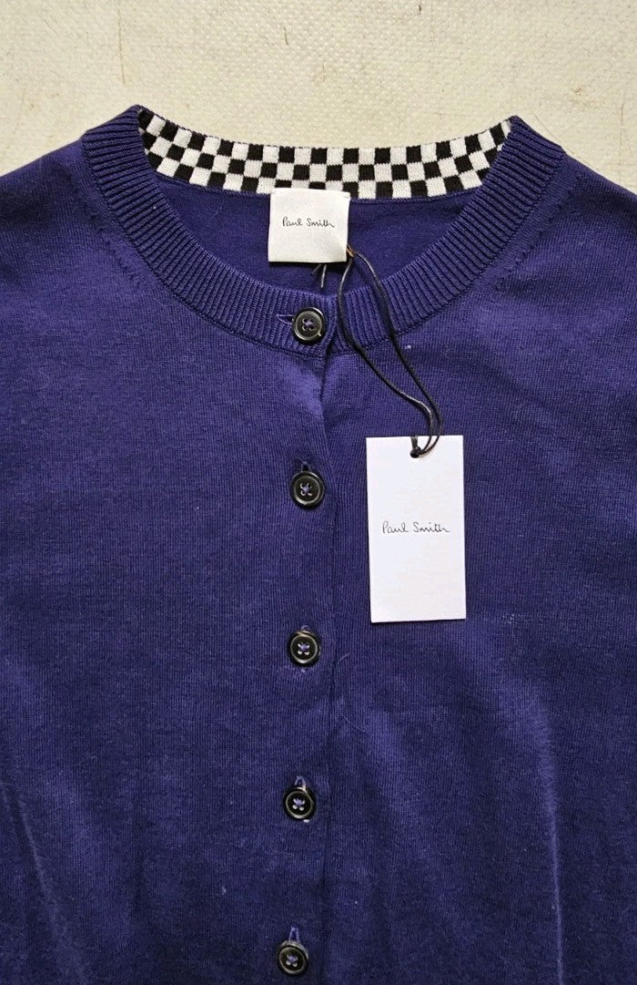 47318569