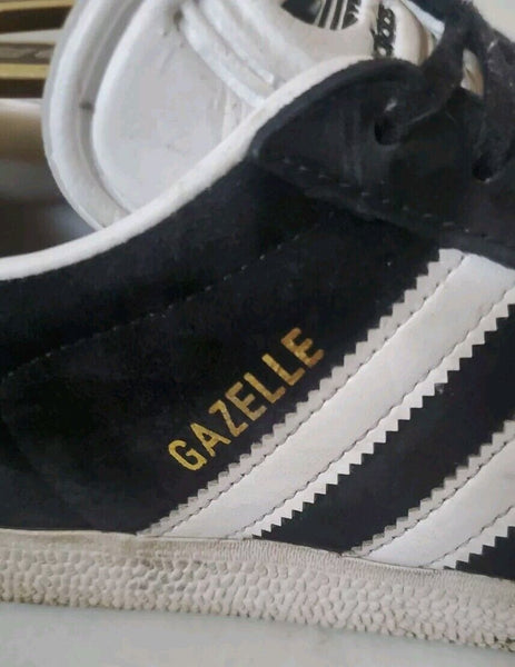 ADIDAS Gazelle Core Trainers Mens Uk 8.5 Eu 42.5 Shoes Black Suede White Tongue