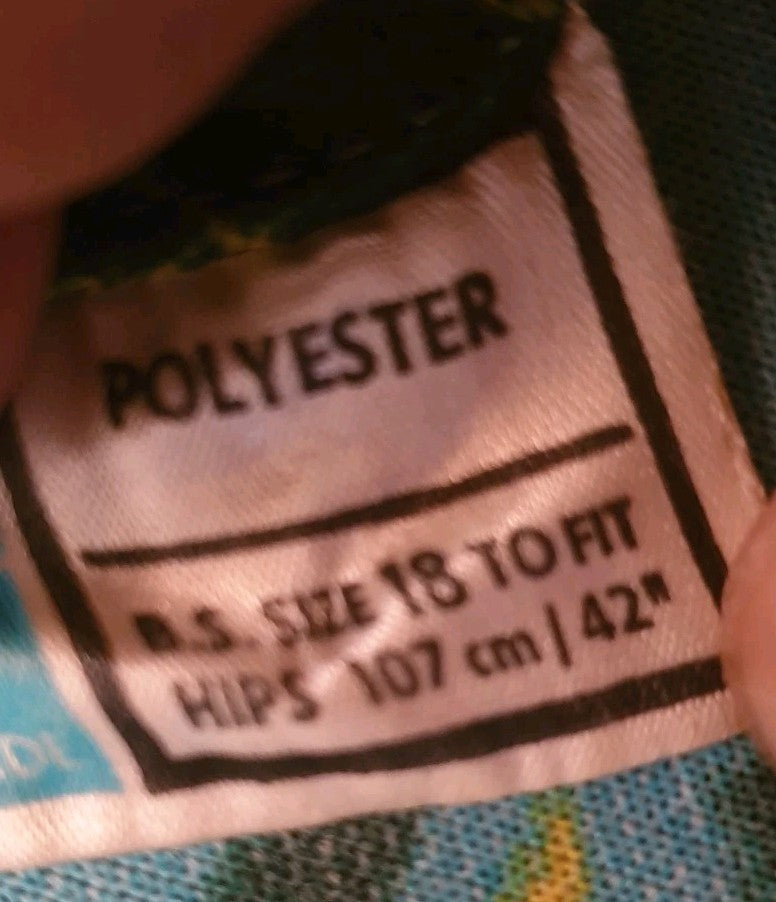 46933932